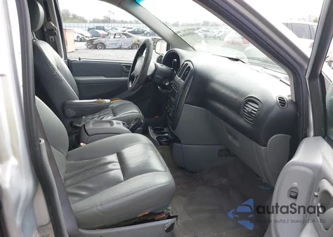 2006 Dodge Grand Caravan Sxt z USA, uszkodzony, nr VIN 2D8GP44L36R865731